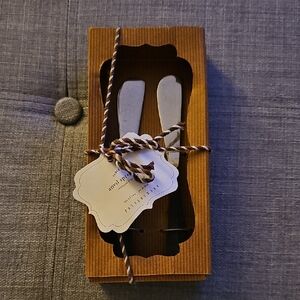 Pottery Barn Silver Anvil Spreaders Set